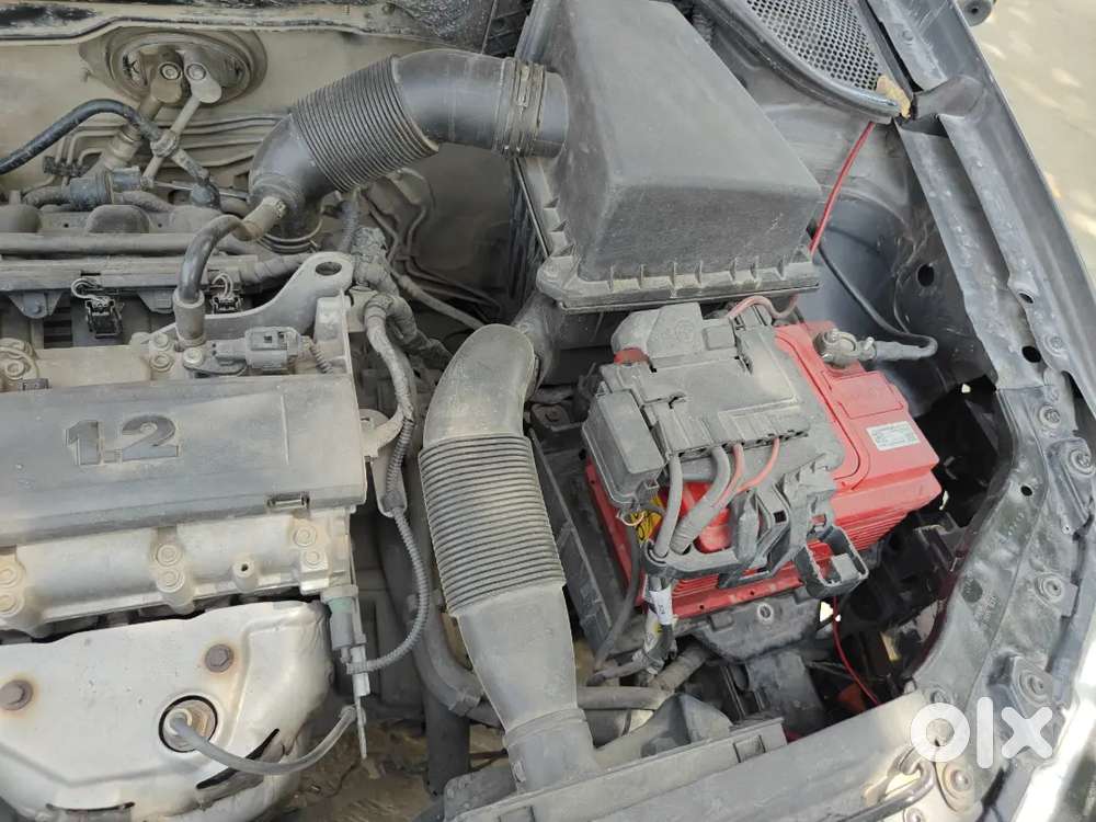 Volkswagen Polo Petrol Manual 2014