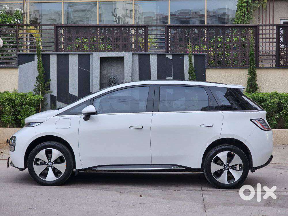 Mg Windsor Ev Essence, 2025, Electric