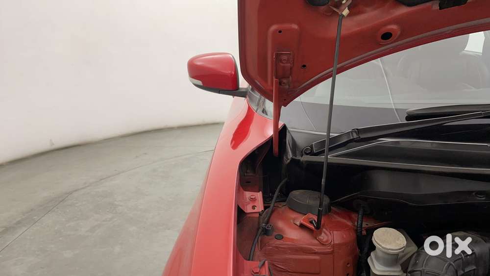 Maruti Suzuki Swift 1.3 Zxi, 2021, Petrol