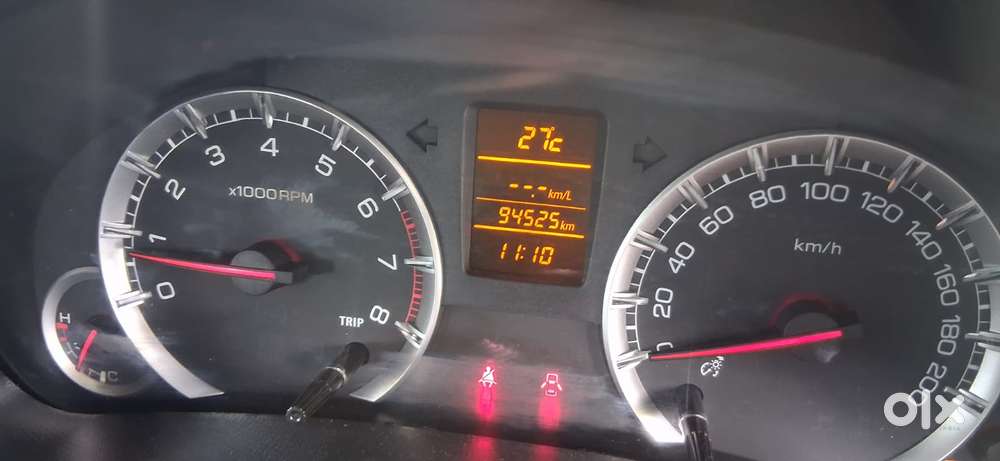 Maruti Suzuki Swift Vvt Zxi, 2015, Petrol