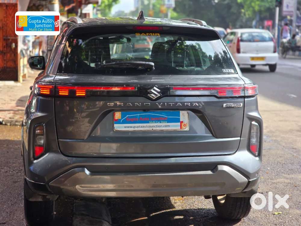 Maruti Suzuki Grand Vitara 1.5 Zeta Plus Intelligent Hybrid Ecvt, 20..