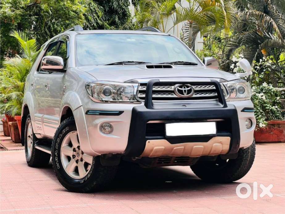 Toyota Fortuner 3.0 4x4 Manual, 2010, Diesel