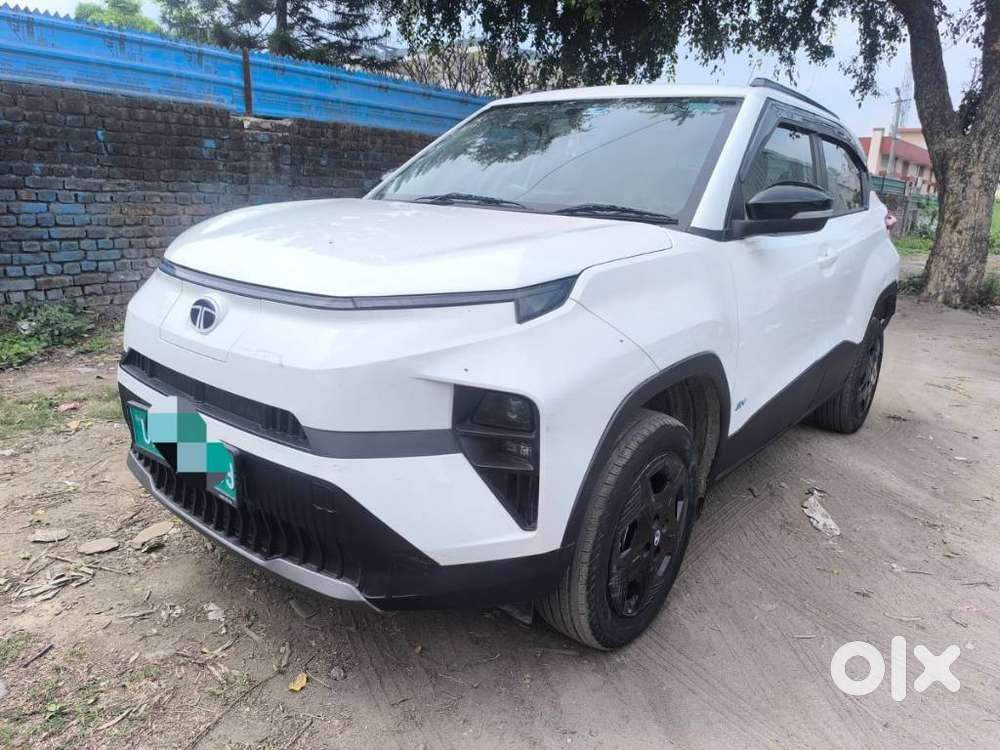 Tata Punch Ev Adventure Lr Ac Fc, 2025, Electric