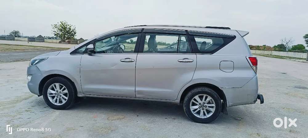 Toyota Innova Crysta 2018 Variant
