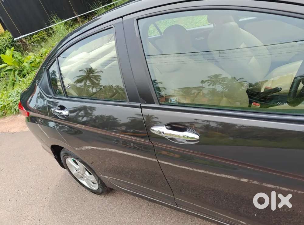 Honda City 1.5 Vx Petrol 2015