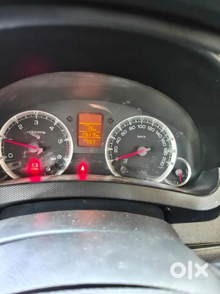 Maruti Suzuki Swift 2013 Diesel 150000 Km Driven