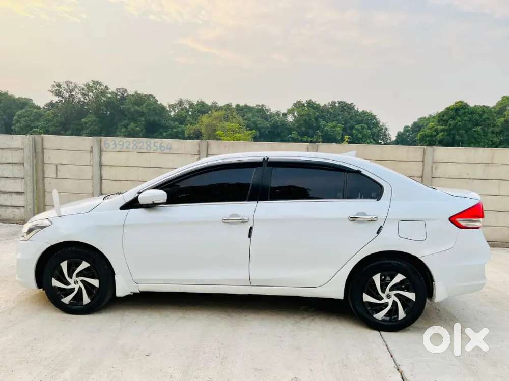 Maruti Suzuki Ciaz Hybrid Car Diesel Km 74,000
