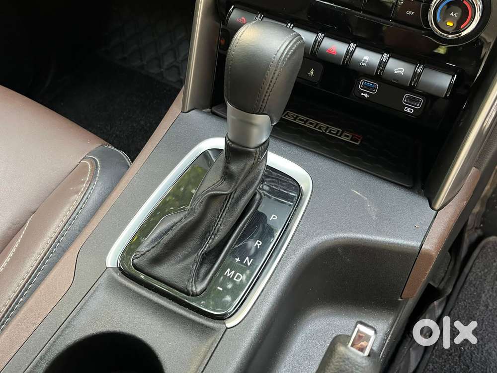 Mahindra Scorpio-n 2.0 Z8 L Petrol At 6 Str, 2023, Petrol