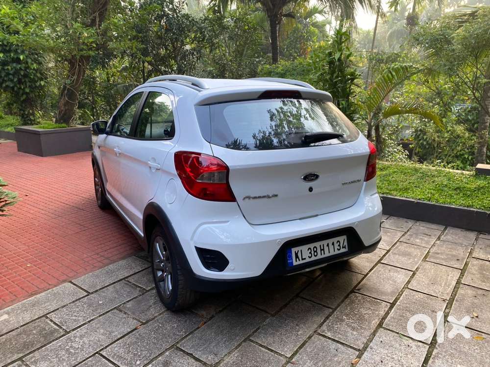 Ford Freestyle Petrol 2019