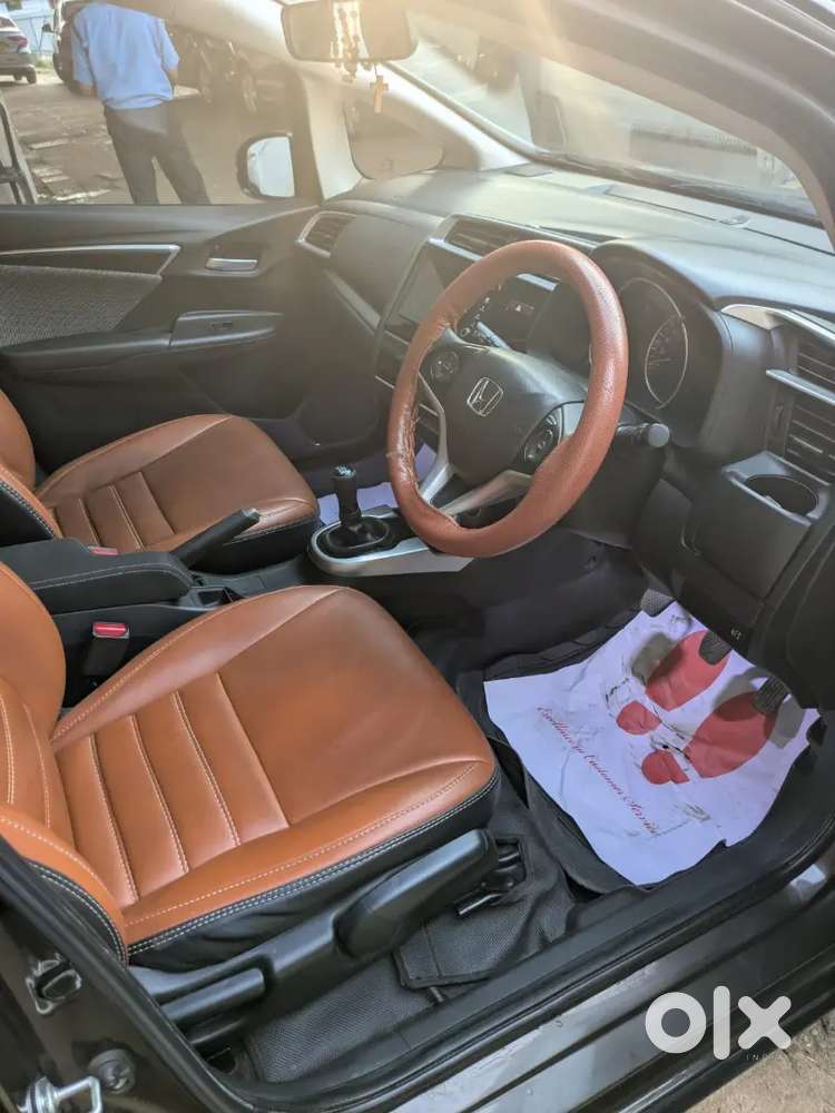 Dealer Service Sparingly Used Honda Wr-v 2018 Diesel 40000 Km Driven