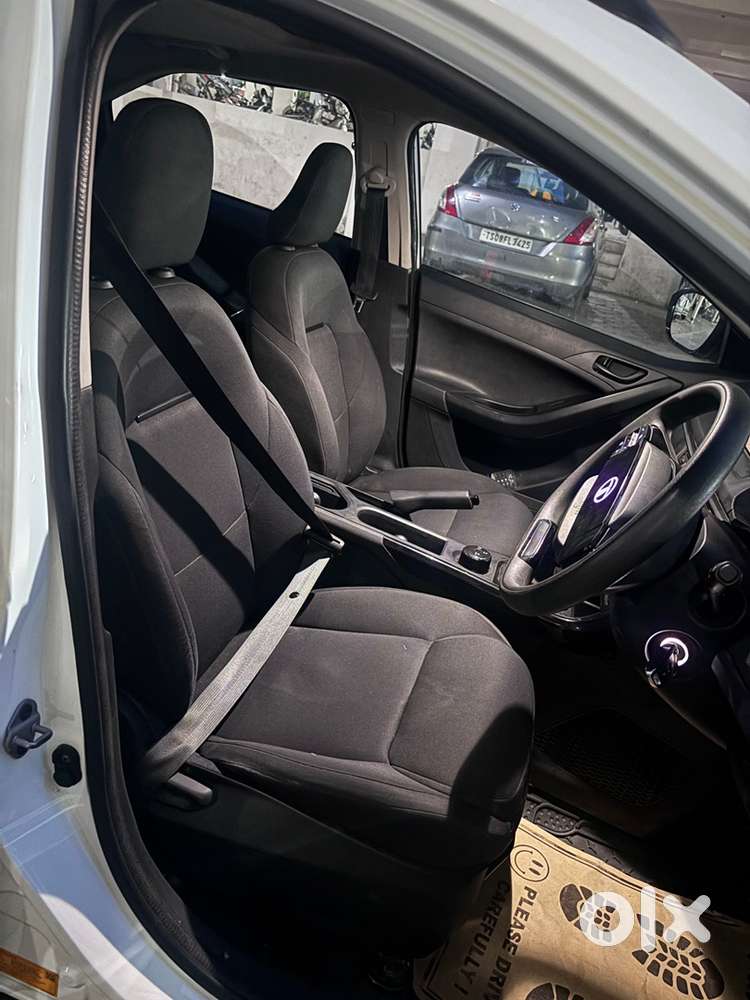 Tata Nexon Smart + With Sunroof Petrol 2024 Mt