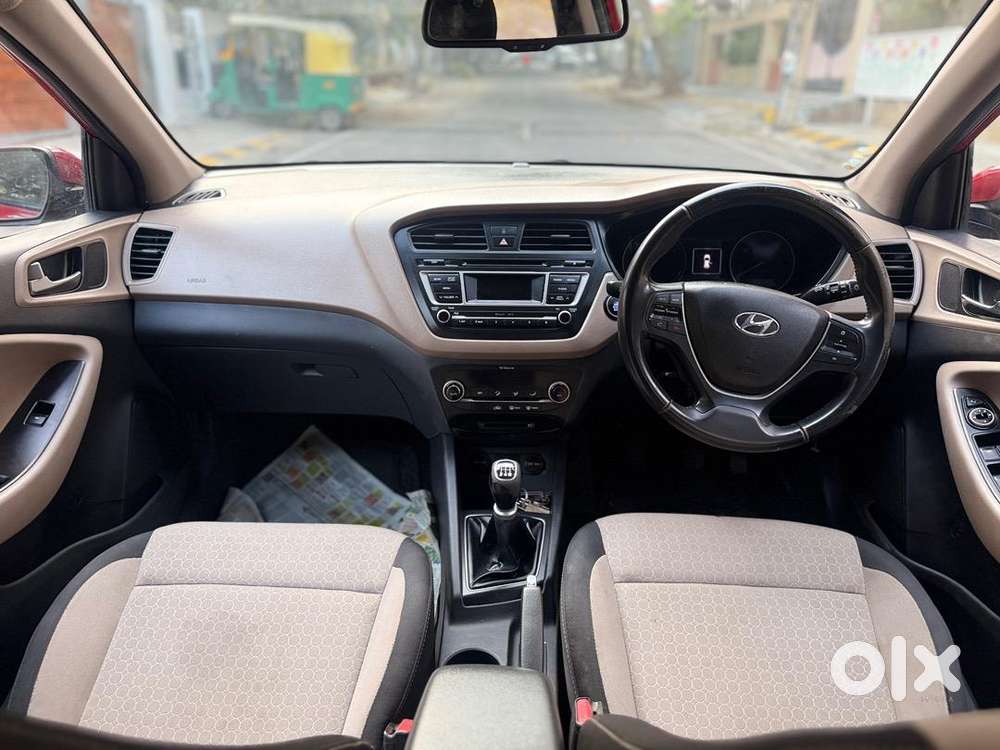 Hyundai Elite I20 Asta (o) Less Driven 2014