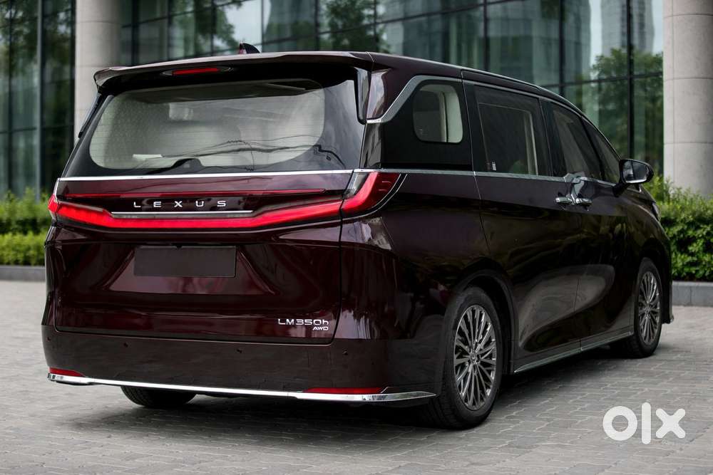 Lexus Lm 350h 4 Str Ultra Luxury, 2025, Petrol