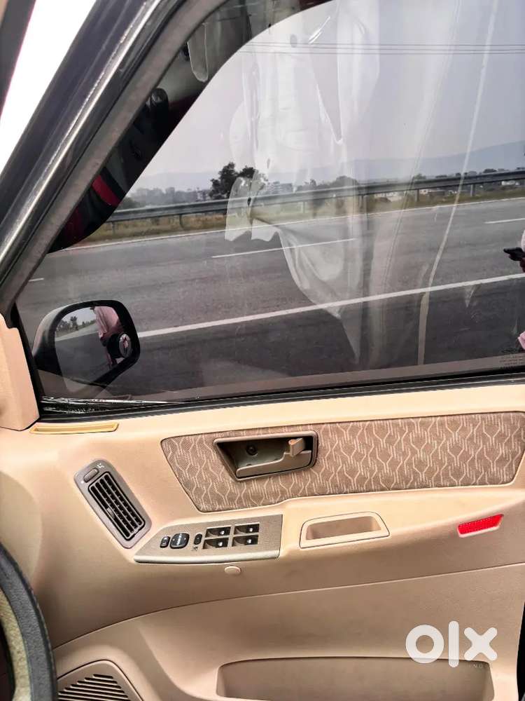 Tata Safari 2008 Diesel 56219 Km Driven + Vip Number