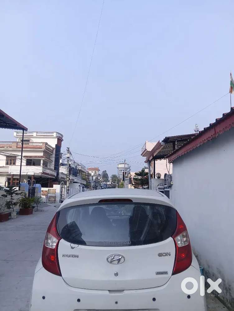 Hyundai Eon 2016 Petrol Well Maintained
