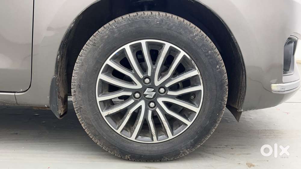 Maruti Suzuki Dzire 1.2 Zxi Plus Amt, 2017, Petrol