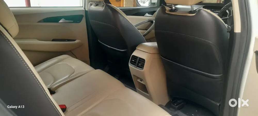 Mg Hector Cvt Sharp 1.5 Kept In Mint Condition 15000 Kilometres.