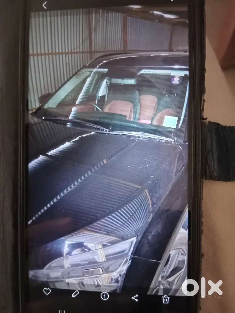 13/9/2022 7 Seater Diesel Top Condition 25 Mileage