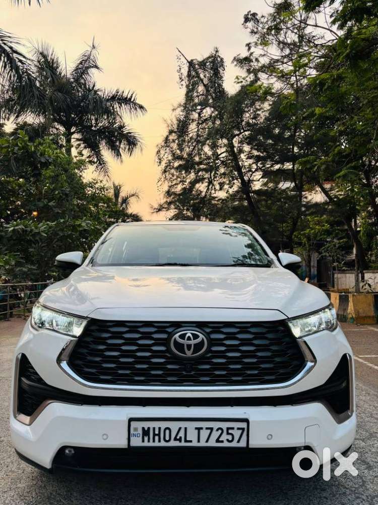 Toyota Innova Hycross 2.0 Zx Hybrid 7 Str, 2023, Electric