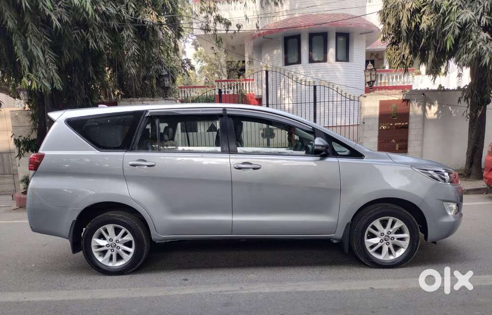Toyota Innova Crysta 2.4 G Mt, 2018, Diesel
