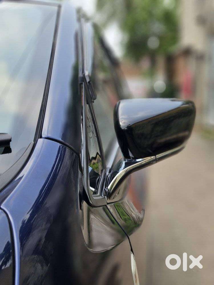 Tata Altroz Xz Plus (s) Dark Edition, 2023, Petrol