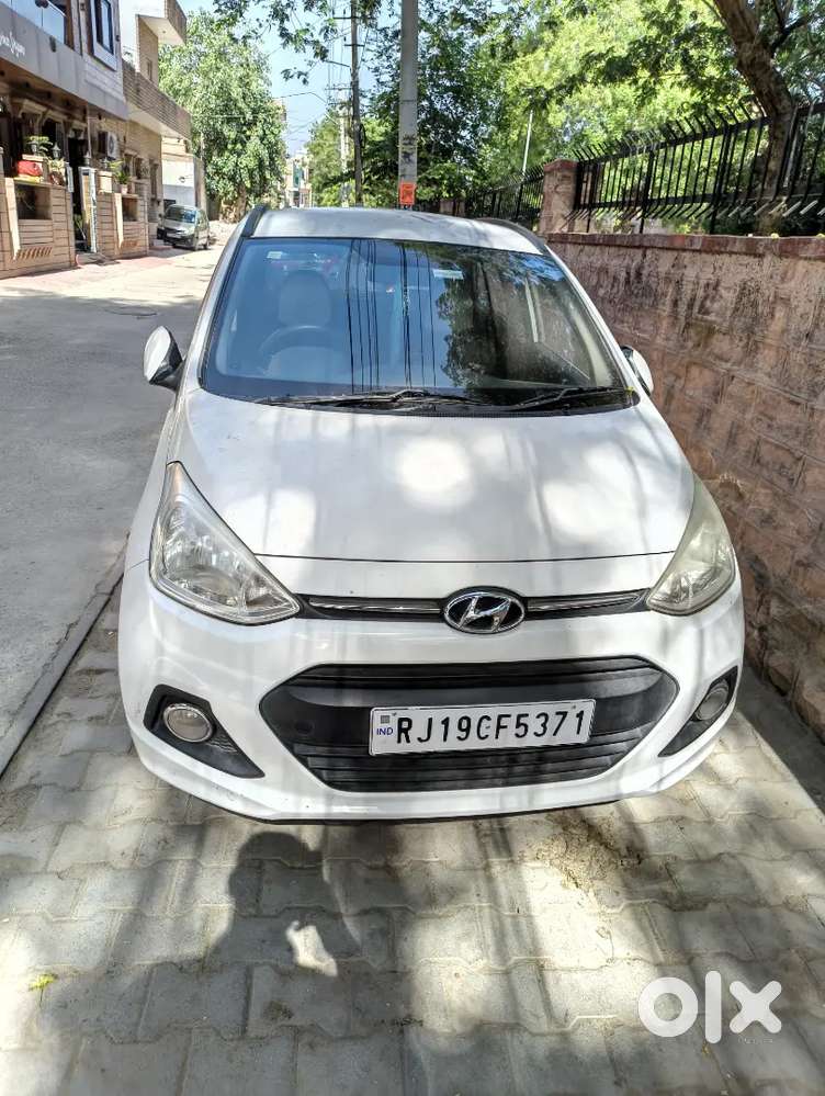 Hyundai Grand I10 2016 Petrol 84000 Km Driven