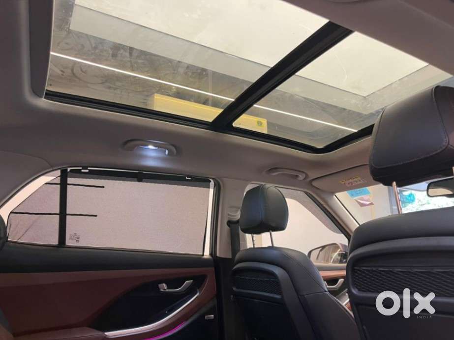 Hyundai Alcazar 2.0 Signature (o) Petrol At 7 Str, 2022, Petrol