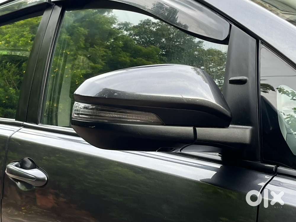Toyota Innova Crysta 2.4 G Mt, 2022, Diesel