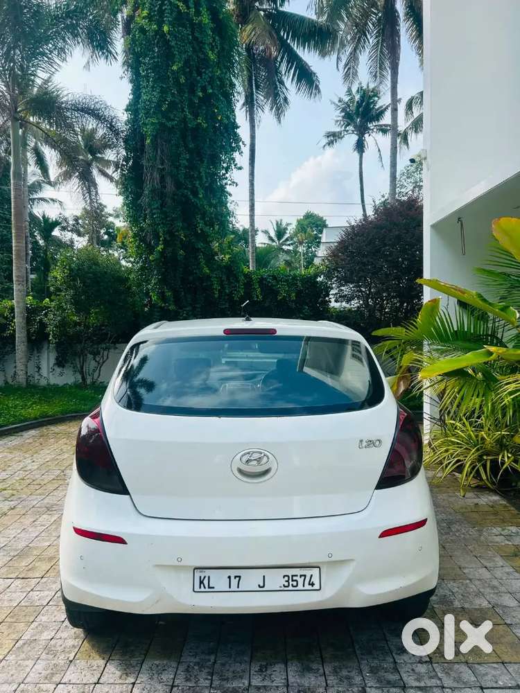 Hyundai I20 Asta Diesel 2012 Model