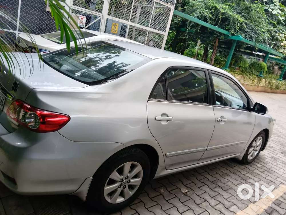 Toyota Corolla Altis 2013 Manual Petrol
