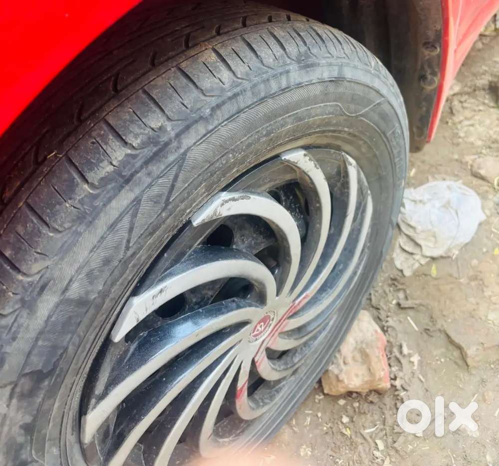 Good Condition Maruti Swift New Tyre 2028 Tak Passing