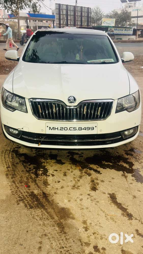 Skoda Superb 2014 Diesel 91200 Km Driven