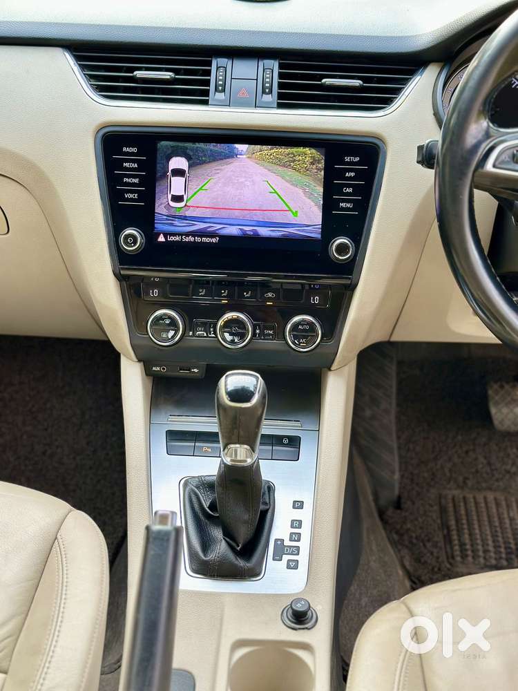 Skoda Octavia 2.0 Tdi Style Plus At, 2017, Diesel