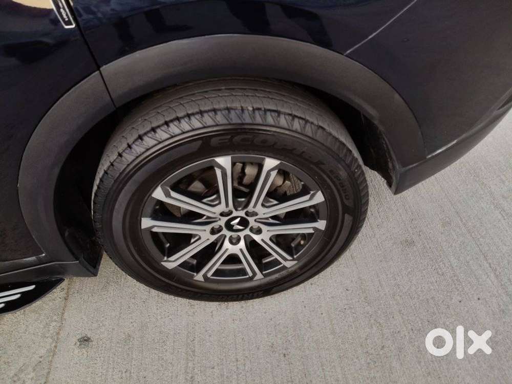 Mahindra Xuv700 2.2 Ax 7 Diesel Mt Str, 2024, Diesel