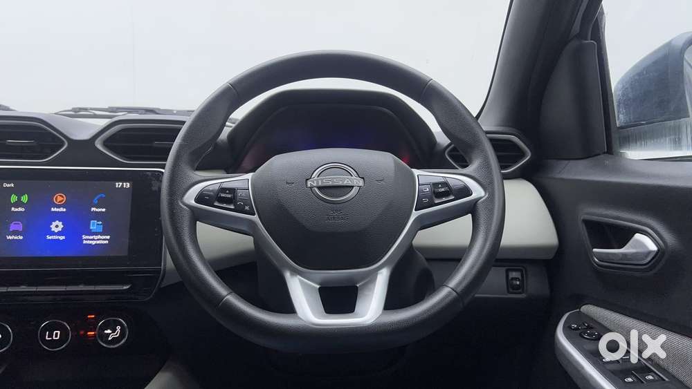 Nissan Magnite 1.0 Xv, 2021, Petrol