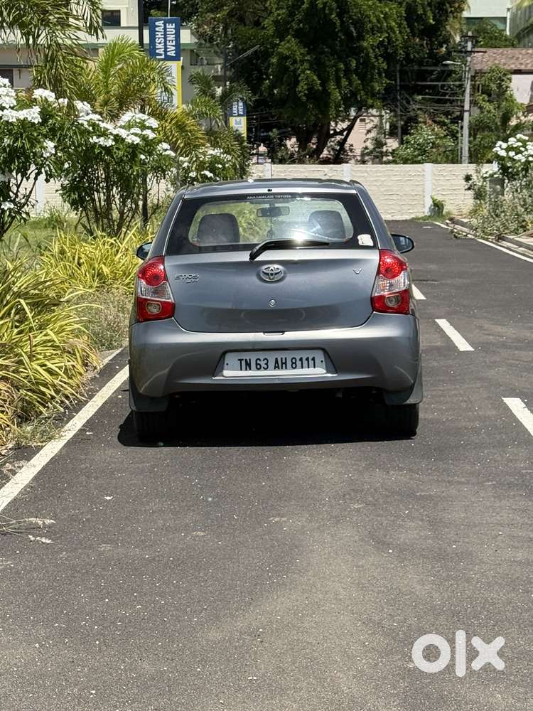 Toyota Etios Liva 2014-2016 V, 2014, Petrol
