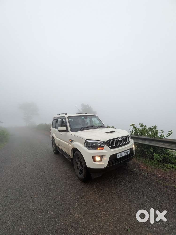 Mahindra Scorpio Classic 2015
