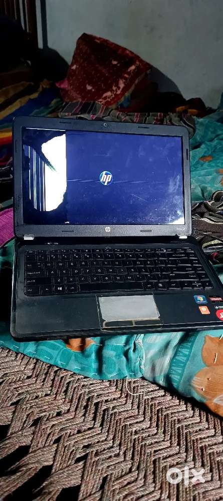 Display Thoda Sa crack hai