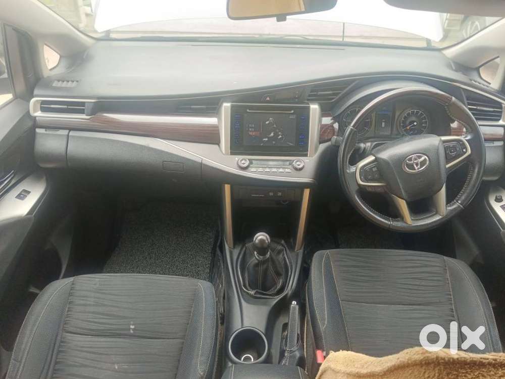 Toyota Innova Crysta 2.4 V, 2017, Diesel