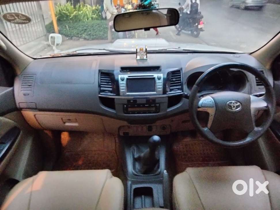 Toyota Fortuner 2011-2016 4x2 Manual, 2012, Diesel