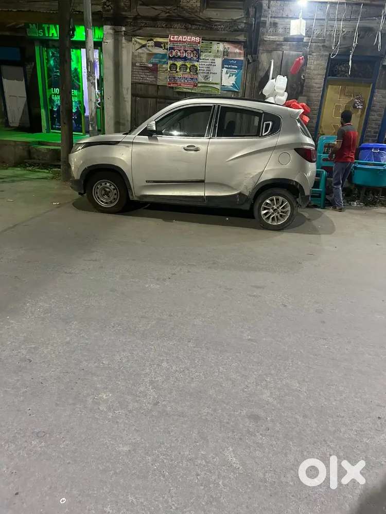 Mahindra Kuv100 W8 Top Model (6-seater) Diesel – Excellent Condition