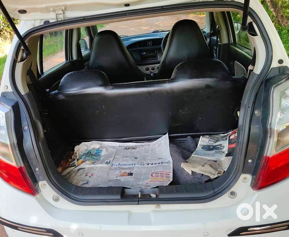 Maruti Suzuki Alto K10 1.0 Lxi, 2015, Petrol