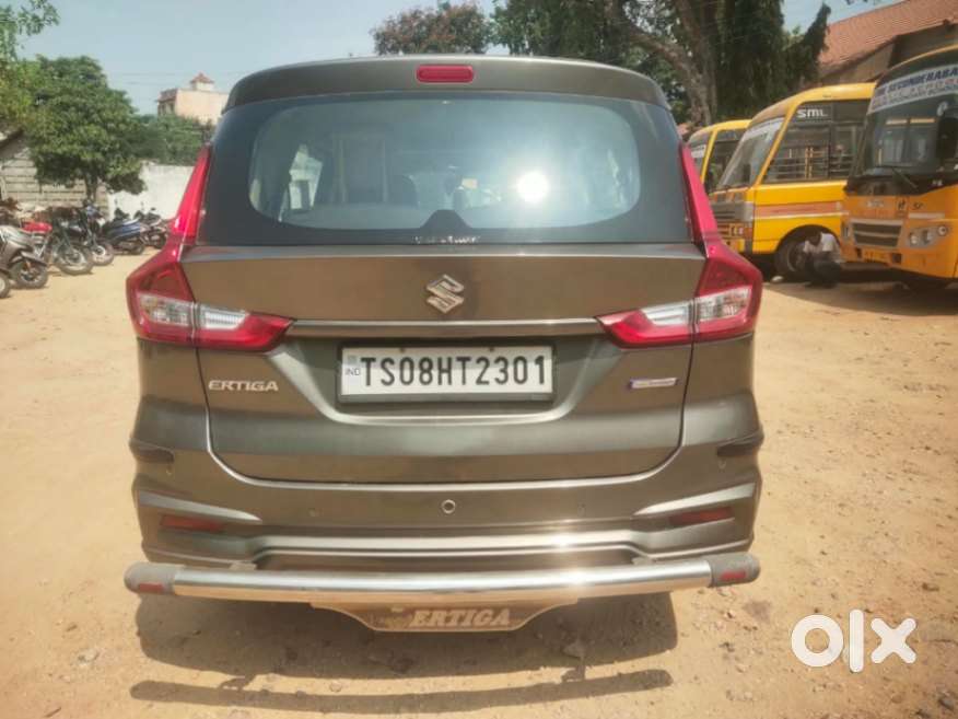 Maruti Suzuki Ertiga 1.5 Vxi, 2021, Petrol