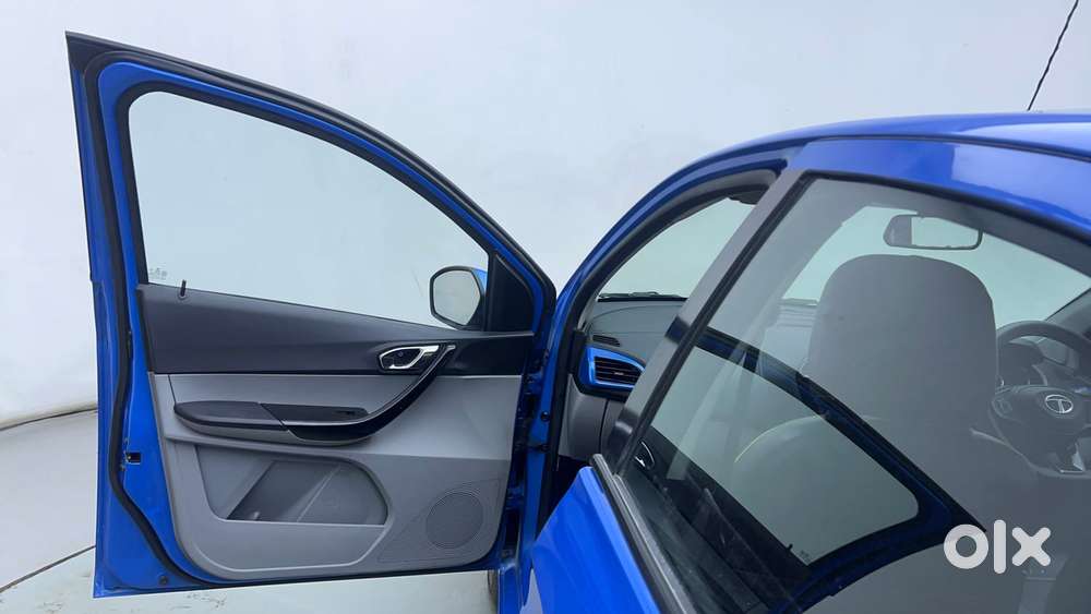 Tata Tiago Xza, 2020, Petrol
