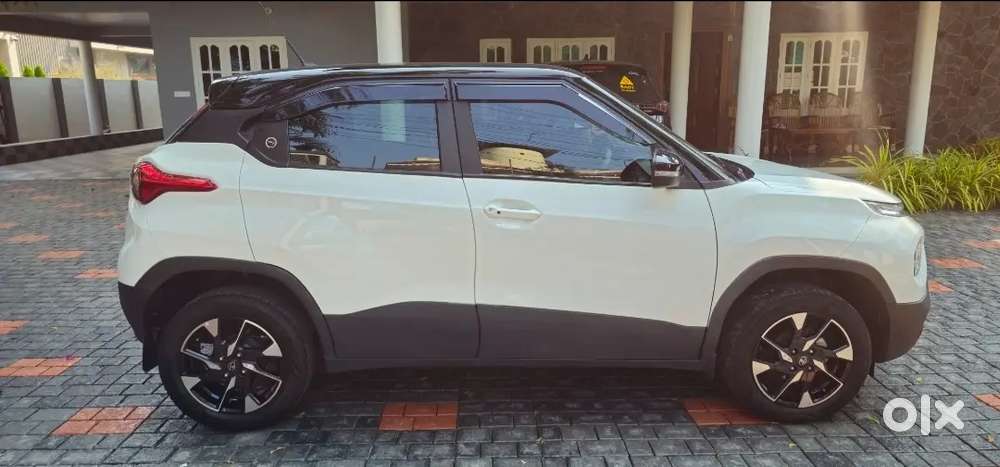 Tata Punch 2024 Petrol 9000 Km Driven
