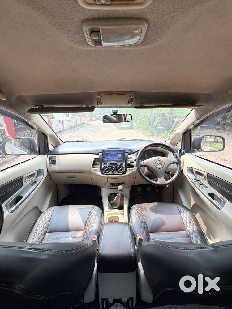 Toyota Innova 2.5 G (diesel) 8 Seater Bs Iv, 2007, Diesel