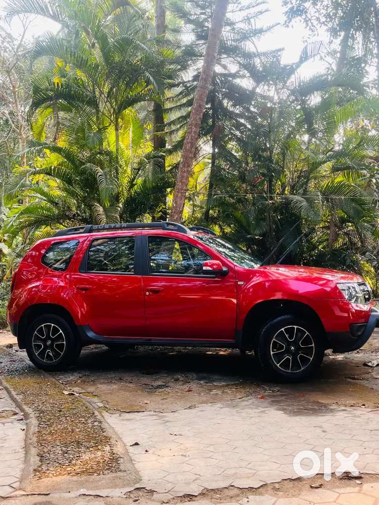 Low Km, Proper Service Renault Duster Petrol 2018-2019 Registration