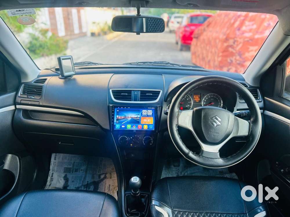 Maruti Suzuki Swift Vxi Optional, 2017, Petrol