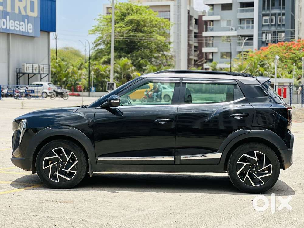 Mahindra Xuv 3xo Ax7 Diesel Mt, 2024, Diesel