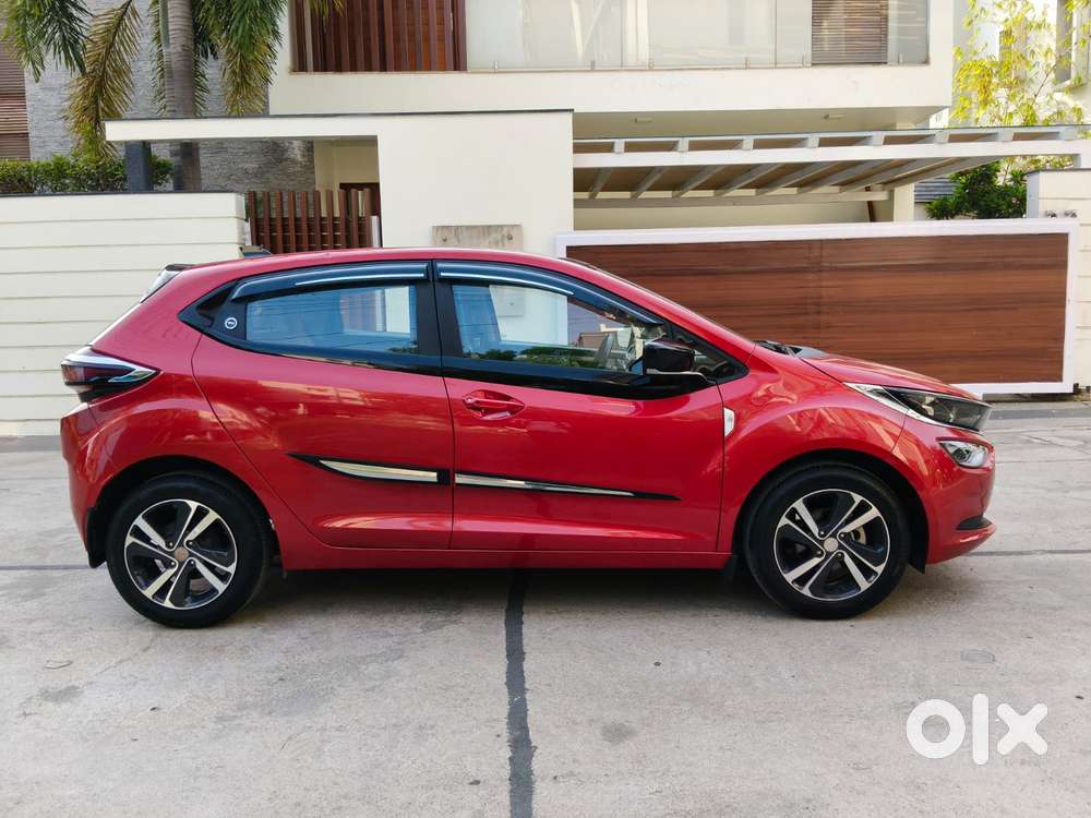Tata Altroz Xz Plus (s) Icng, 2023, Petrol